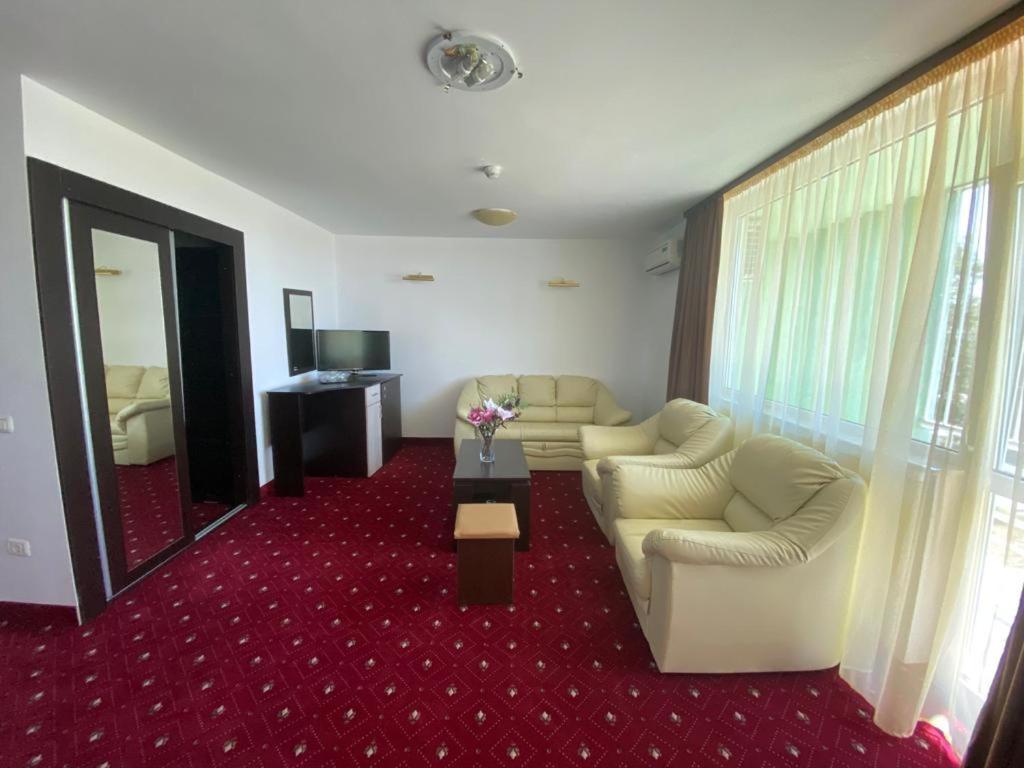 Complex Hotelier Felix - Perla Marii Ефоріє-Норд Екстер'єр фото